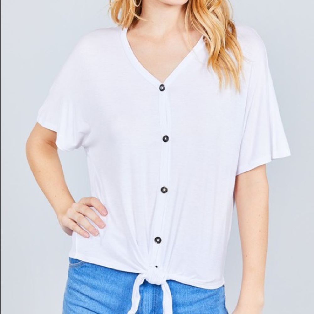 Brand New🔥Knotted buttoned up top